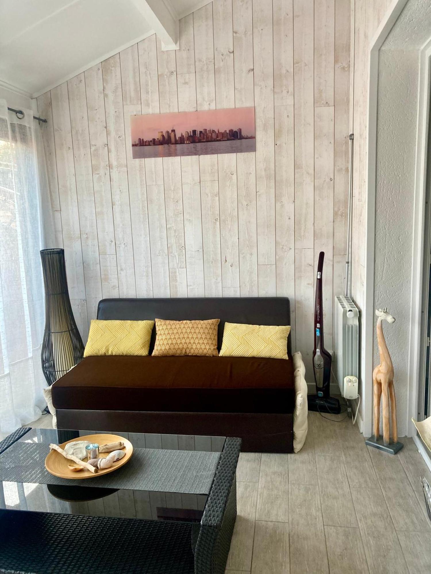 ארס Appartement Duplex Lumineux Idealement Situe מראה חיצוני תמונה